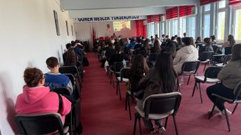 Öğrencilerimiz Akademik Konferansa Çevrim İçi Katılım Sağladı