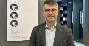 Dr. Öğr. Üyesi Yasin Avcı'nın “Göz Göre Göre” Afiş Sergisi Sanatseverlerle Buluştu