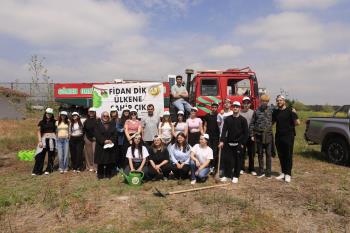 Okulumuzda Fidan Dikim Şenliği: Gönüllülükle Yeşeren Birliktelik