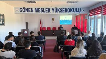 Gönen Meslek Yüksekokulunda Üniversite ve Yurt Yaşamına Uyum Semineri Gerçekleştirildi
