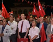 Üniversitemiz "15 Temmuz Şehitleri Anma,Demokrasi ve Milli Birlik Yürüyüşü" ve "Demokrasi Nöbeti"nde